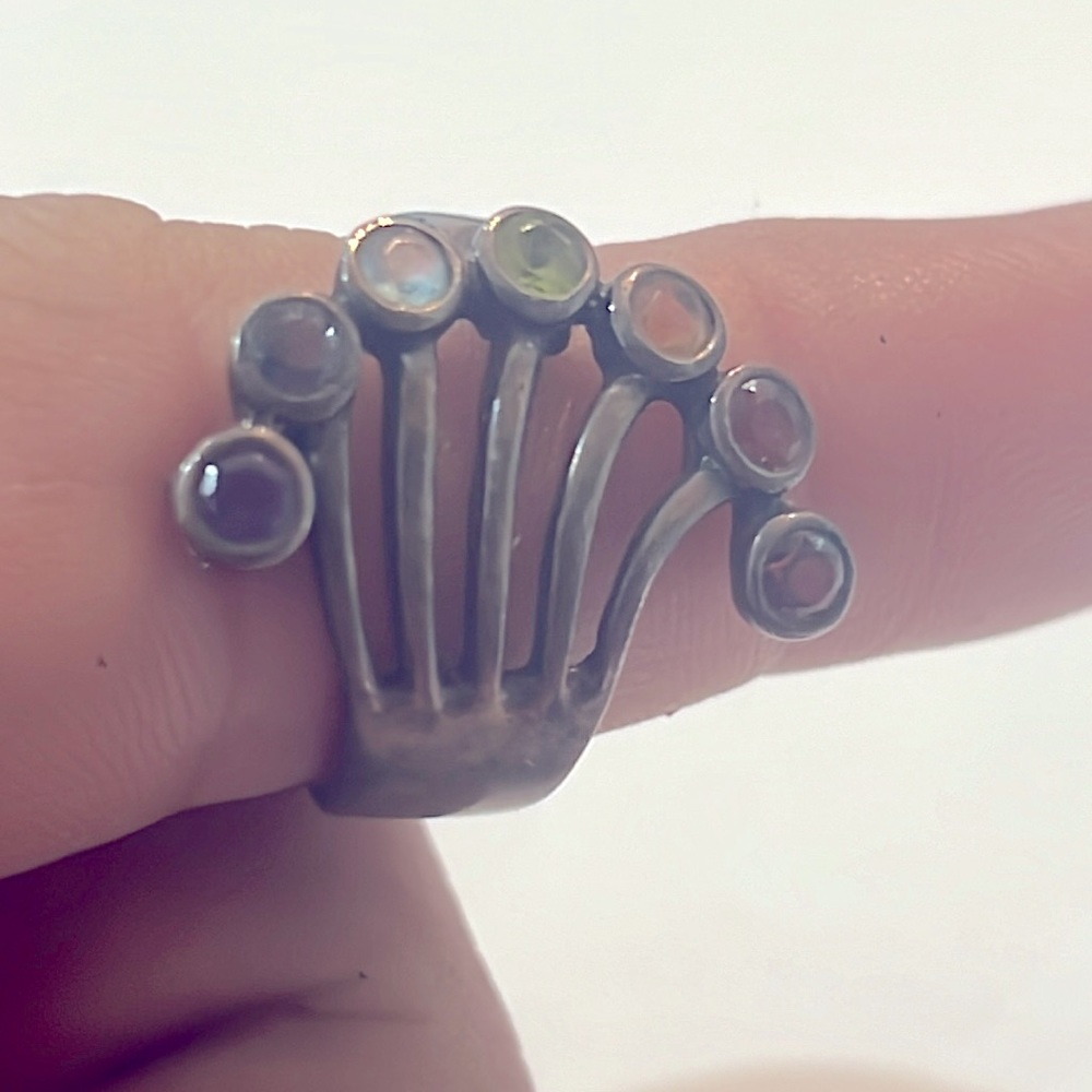 925 Sterling Silver Multiple Stone Expandable Ring View 2